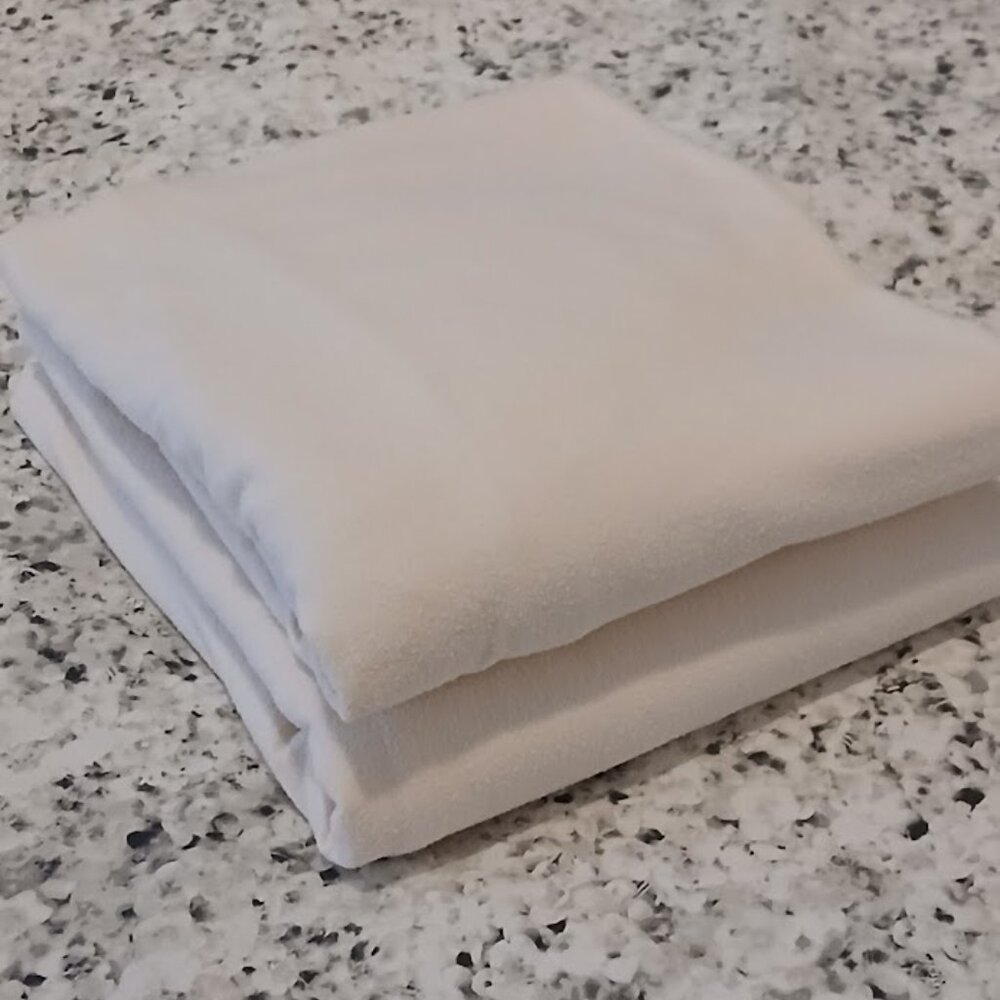 Eddie Bauer Home 100% Cream Flannel Twin Flat sheet & Fitted Sheet set